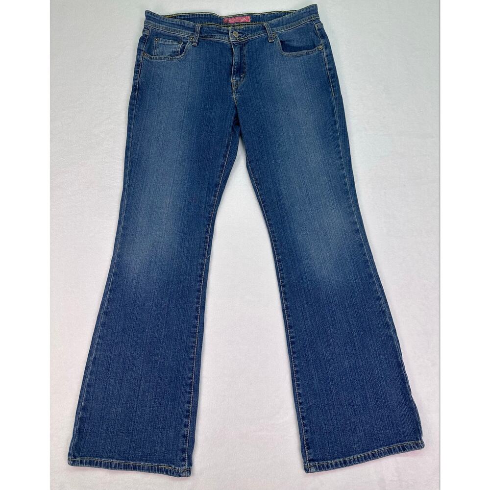 Levi’s 518 Superlow Bootcut Jeans Blue Wash Yellow Stitching Juniors 15M - Picture 4 of 14
